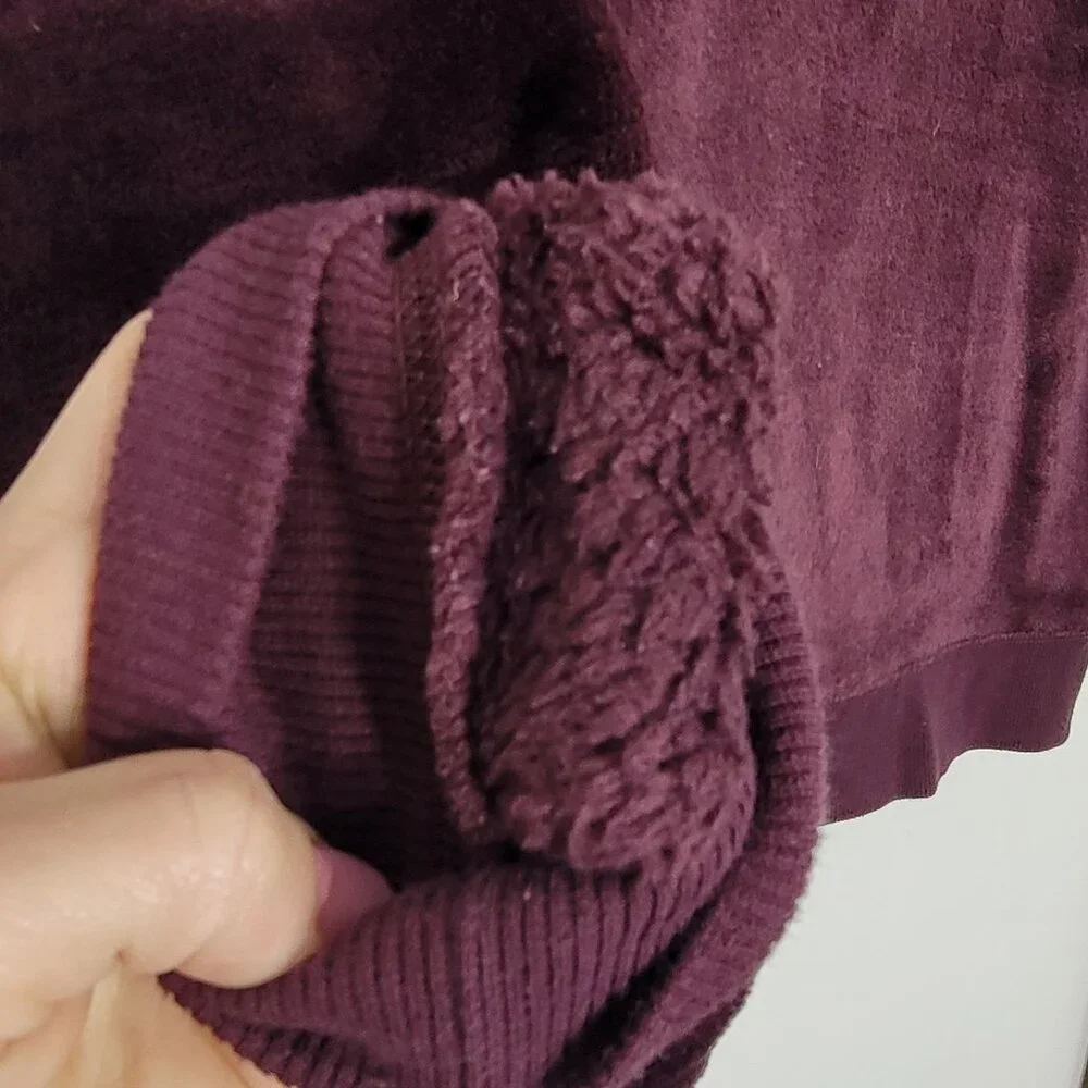 GAIAM Purple Maroon Long Sleeve Cozy Crew Neck Pullover Fleece Sweatshirt Medium - Picture 6 of 13